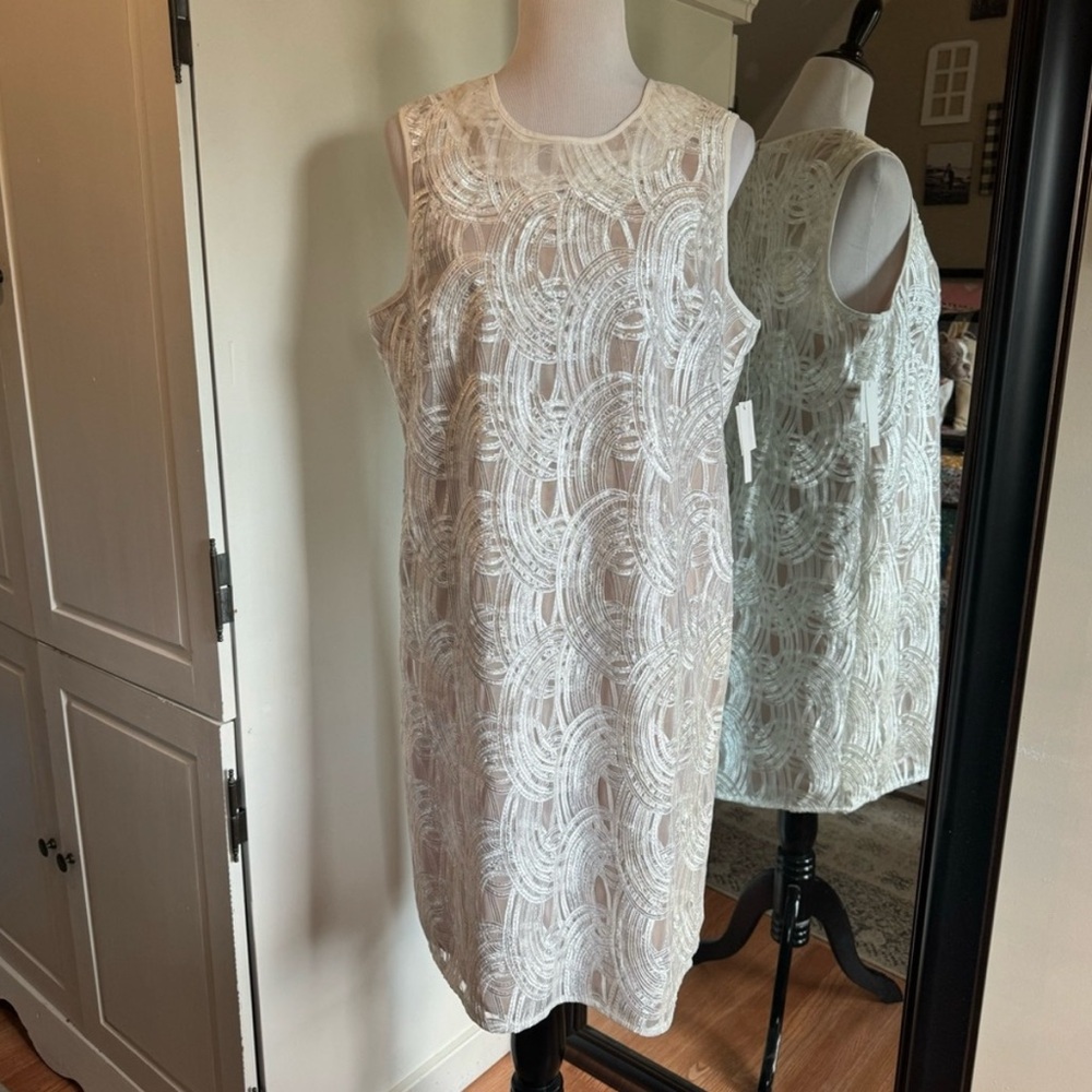 Liliana Size 16 Ivory Jeweled Neckline Shift Dress